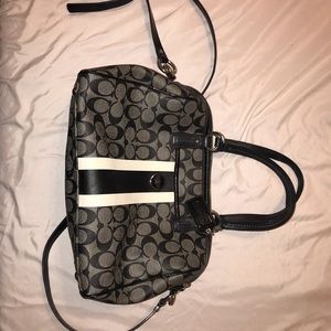 Coach Bag - VERY ROOMY!